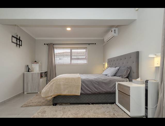 3 BEDROOM HOUSE FOR SALE IN SUNNINGDALE